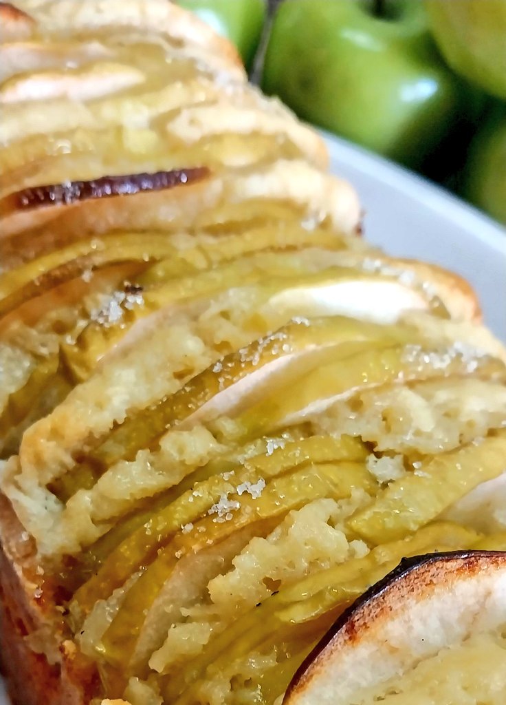 Silnari's tweet photo. La receta de hoy es Budín de Manzana Verde y Yogurt Natural  @TregarOk 

Receta en hilo y RT si te gusta. https://t.co/FZYCqop1Qa