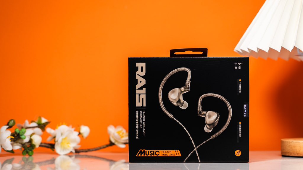 nfacous's tweet photo. Nowadays, frequency response is often prioritized over musical emotion. We focus on real listening experiences with the RA15 in-ear wired headphones, featuring interchangeable sound tubes to meet diverse emotional needs.✨
#RA15 #nfaudio #audiophiles #music #iems https://t.co/M0Xn0Wnwxl