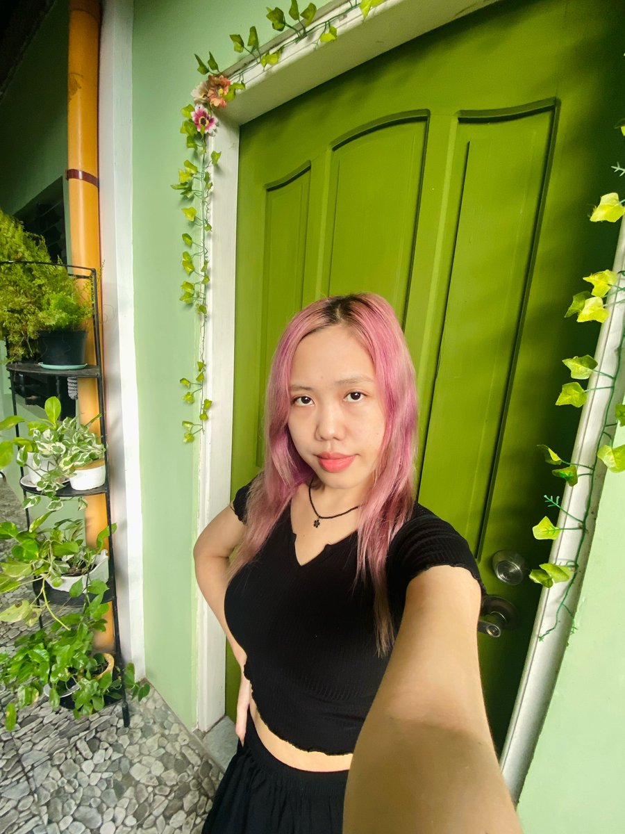 jonahbette's tweet photo. #selfie #mondaymorning https://t.co/Rlgx53NKnP