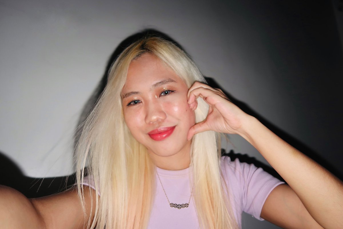 jonahbette's tweet photo. My Faded Pink 💓#selfie #blonde https://t.co/S2R0EuUXqV