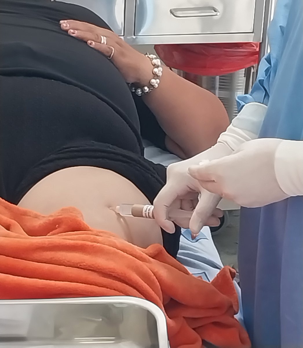 IREN_NORTE's tweet photo. IREN NORTE toma la iniciativa de incorporar tecnología sanitaria de innovación a la región La Libertad, poniendo en práctica el uso de medicamentos biológicos que han sido aprobados por el MINSA
https://t.co/fJfq89oSaL https://t.co/c1Rk0LAYbw