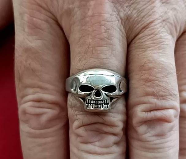 I make jewelry designs for folks. contact me #jewelryaddict #design #silver