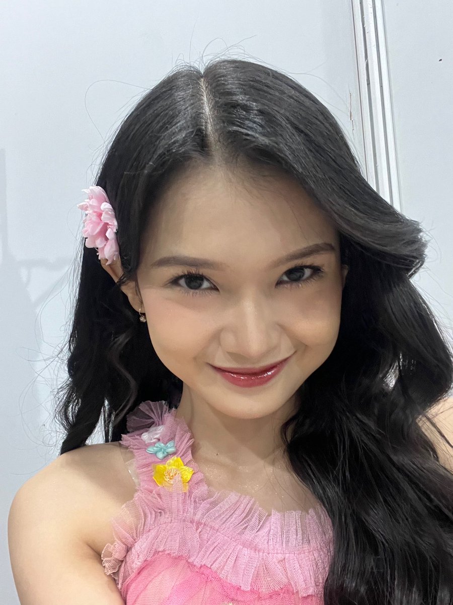 C_IndahJKT48's tweet photo. 🌷 https://t.co/hREp08NVR9