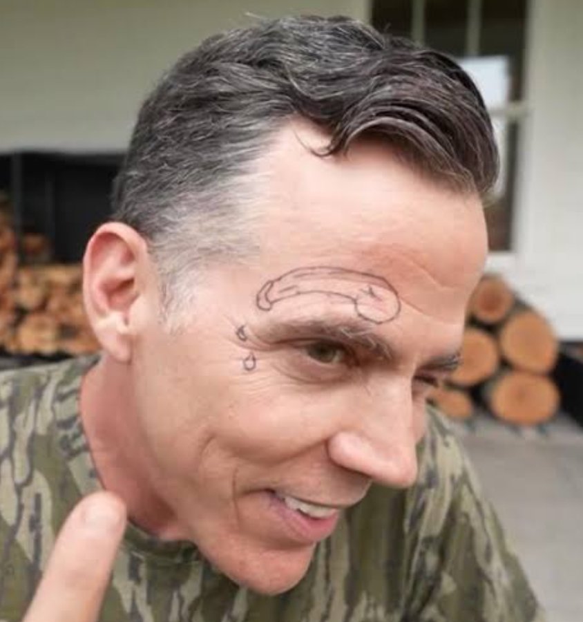rogelio_cas's tweet photo. El último de Steve-O #KornoConTinta https://t.co/JDEQJK7KvU