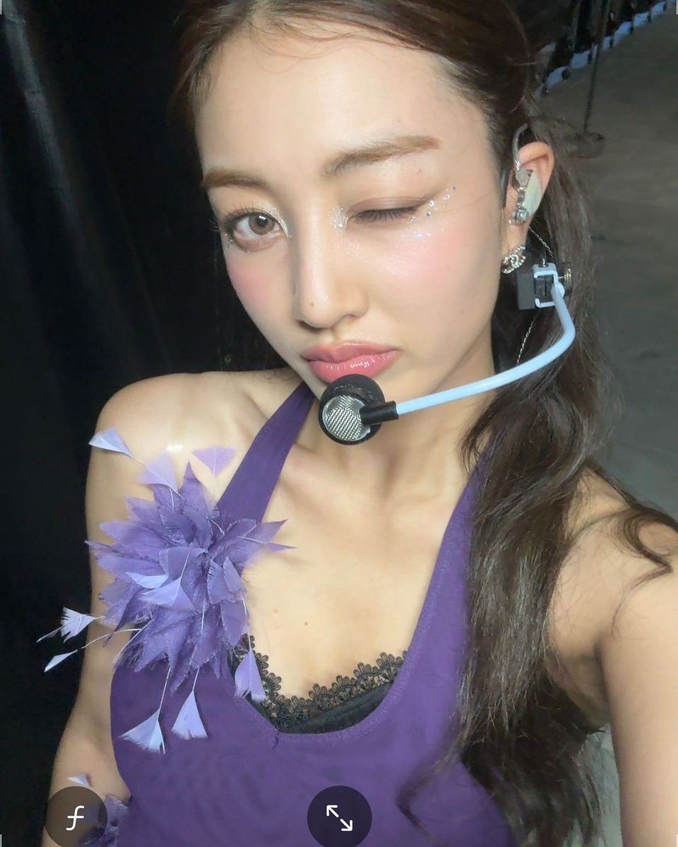 지효 tweet media