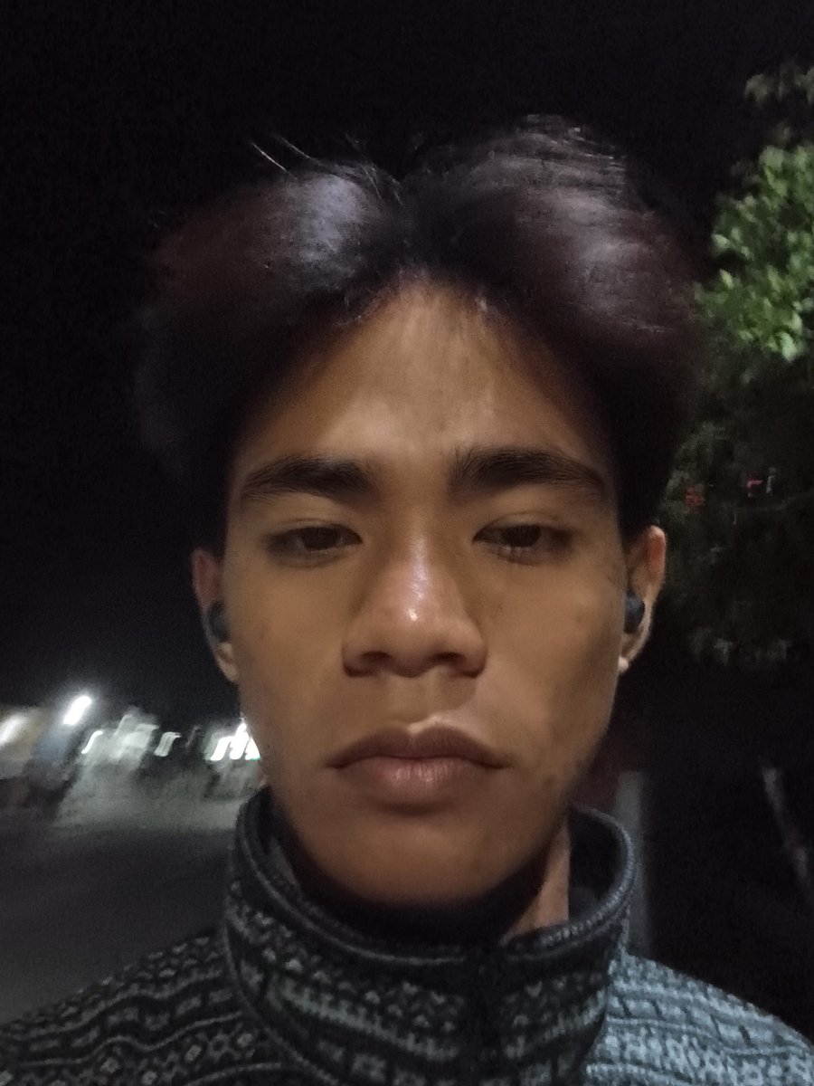 Velgonometry's tweet photo. Tanginang hangin yan https://t.co/qoHeW4ivsx