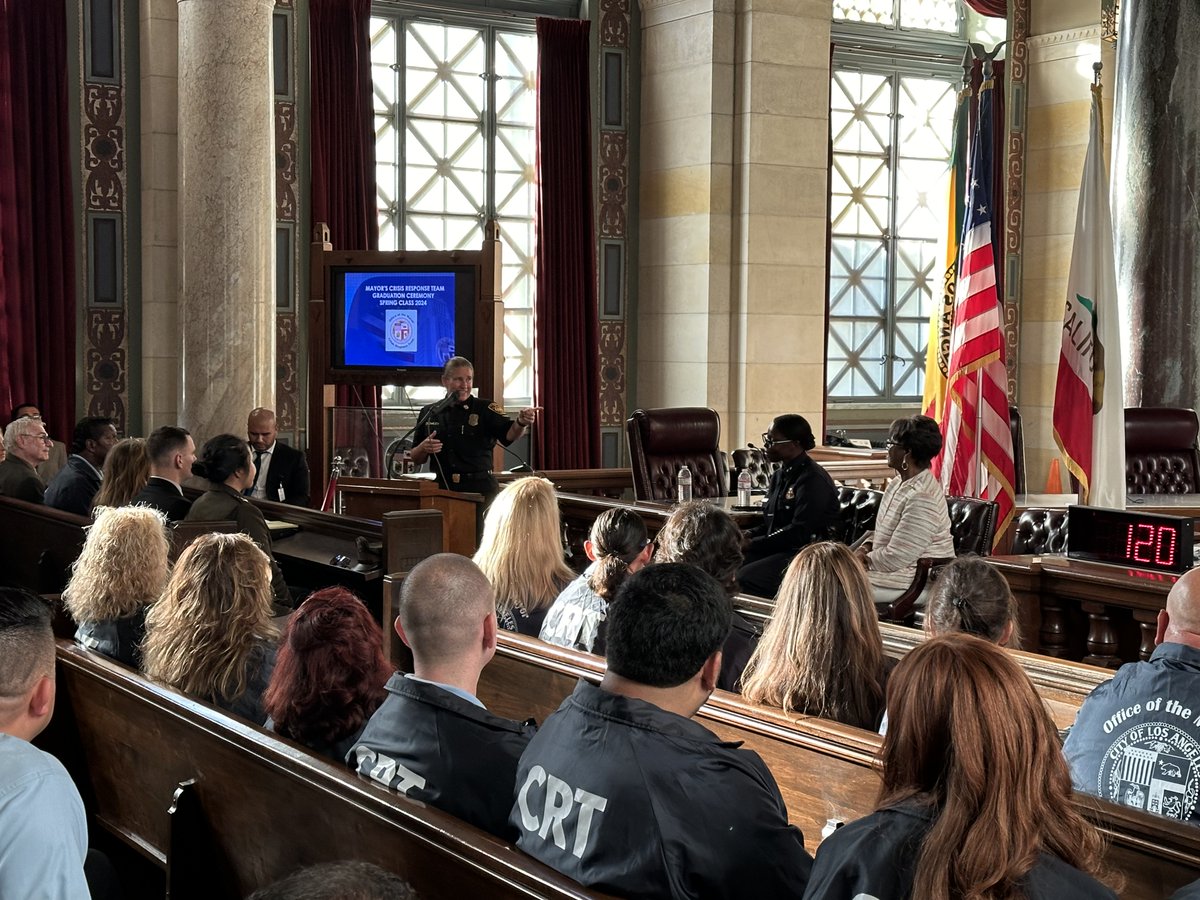 LAFDChief's tweet image. What an absolute pleasure it was to speak with the newest volunteers of the @lamayor_crt yesterday, who graduated from the Crisis Response Team Academy. These 19 will join the +150 others trained to come along side of those experiencing a tragedy. Bravo!👏