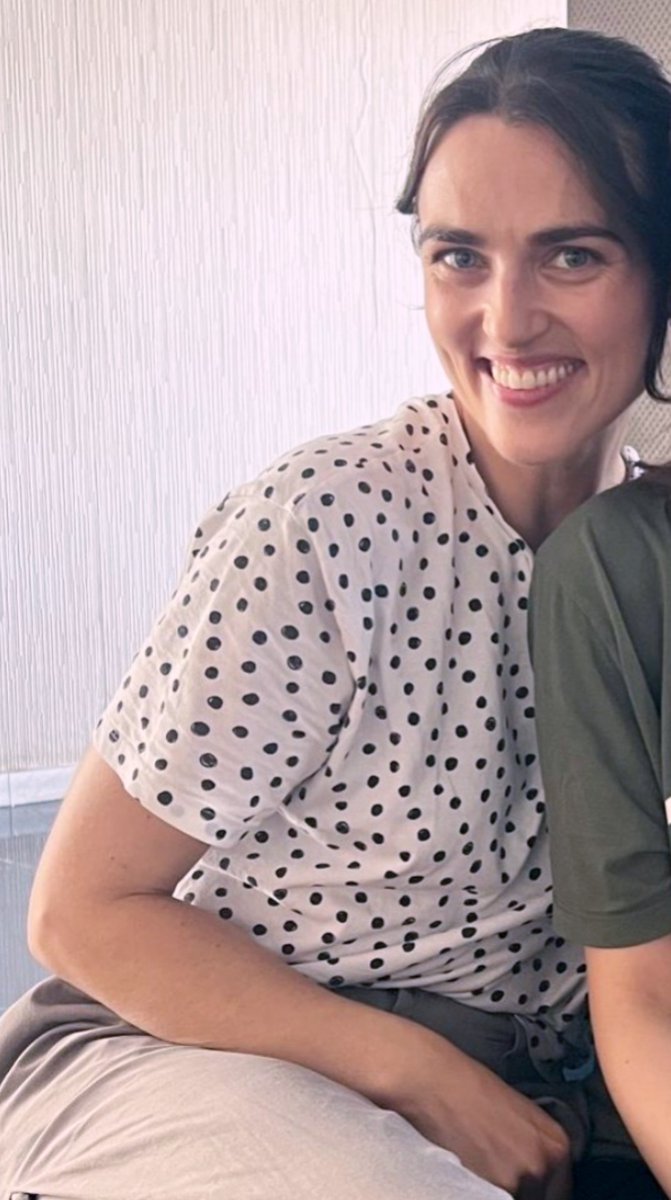 scppe_'s tweet photo. FELIZ POR QUE KATIE MCGRATH ESTA CON 3B
BIEN 
BUENOTA 
BONITA
Eres como el Vino My Girl 💫🫶🏼🤩😍 https://t.co/XD70ZzequW