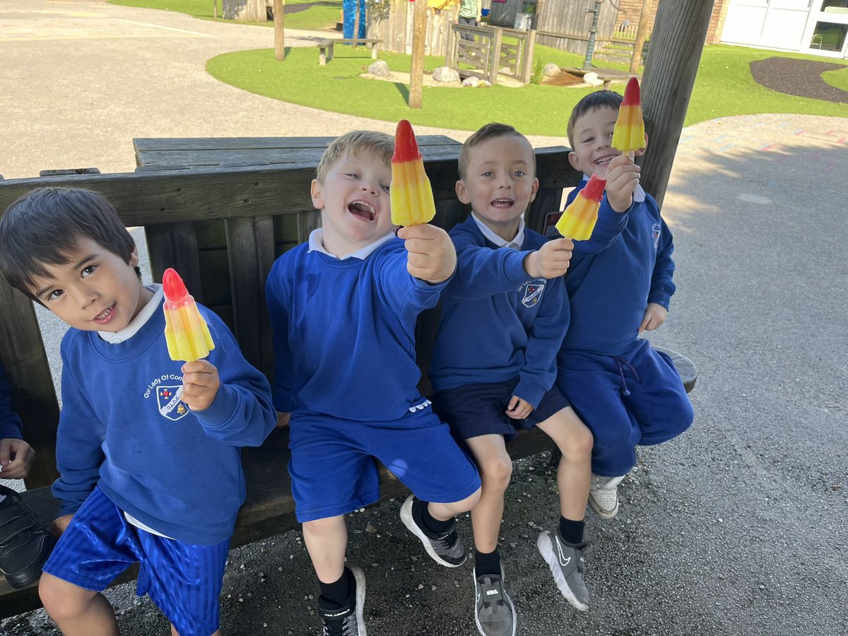MrsFarrellOLOC's tweet photo. We enjoyed a tasty treat from Mrs Benson 😋 https://t.co/F30Op6FrRh