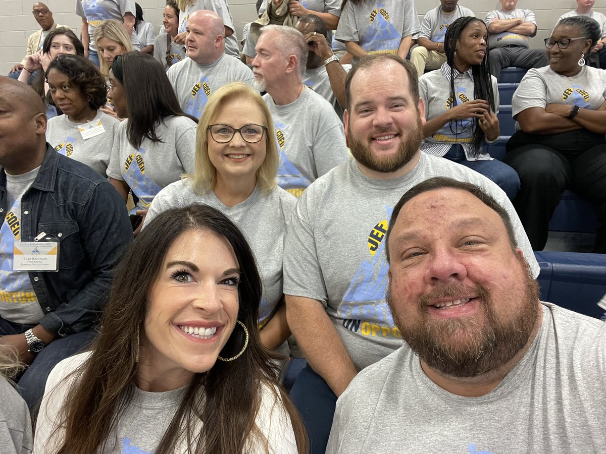 Oak Grove High and Corner High admins enjoying Leadership  Summit!