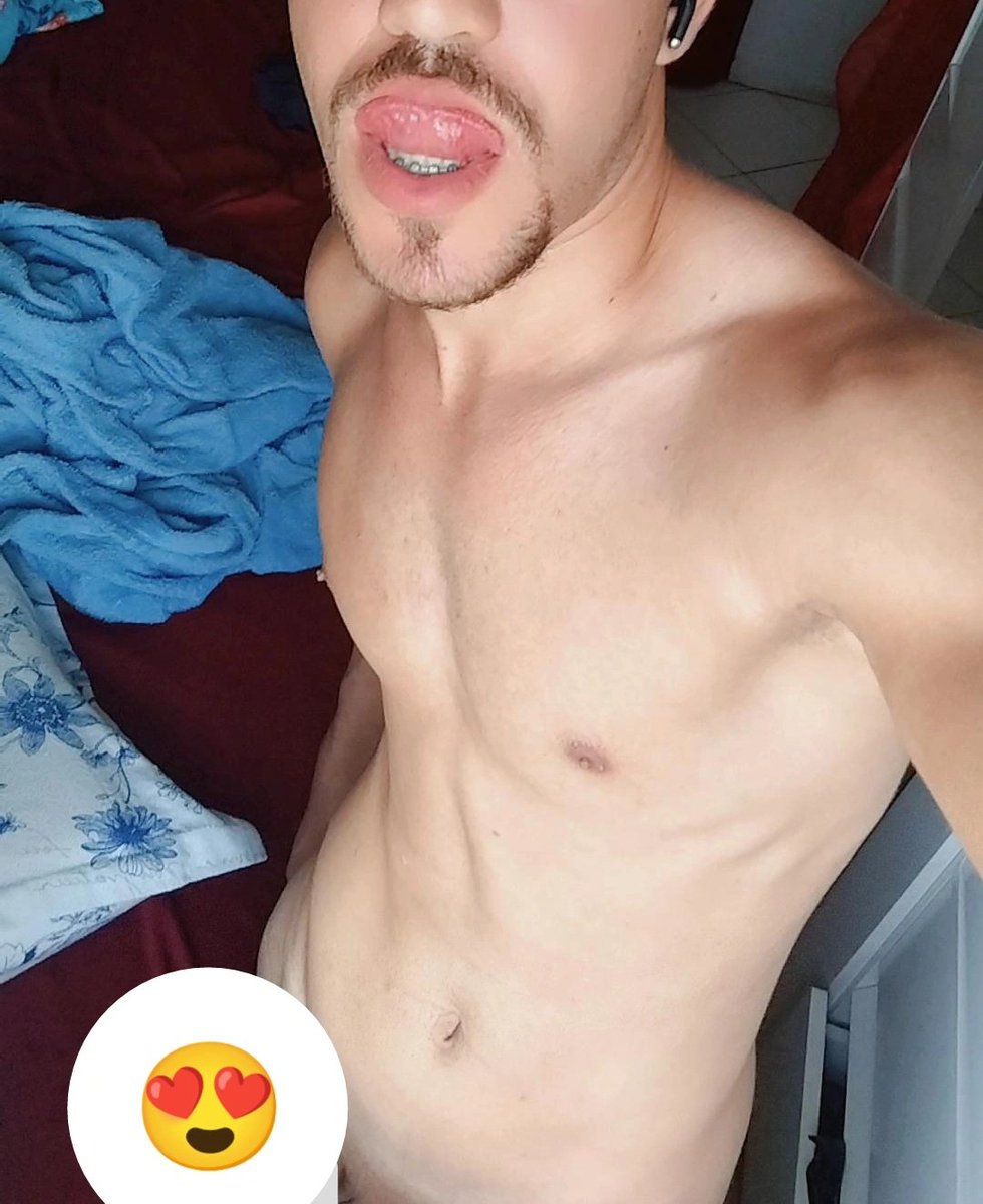 Tavares_hott's tweet photo. 😏 https://t.co/oNmFbE4g7O
