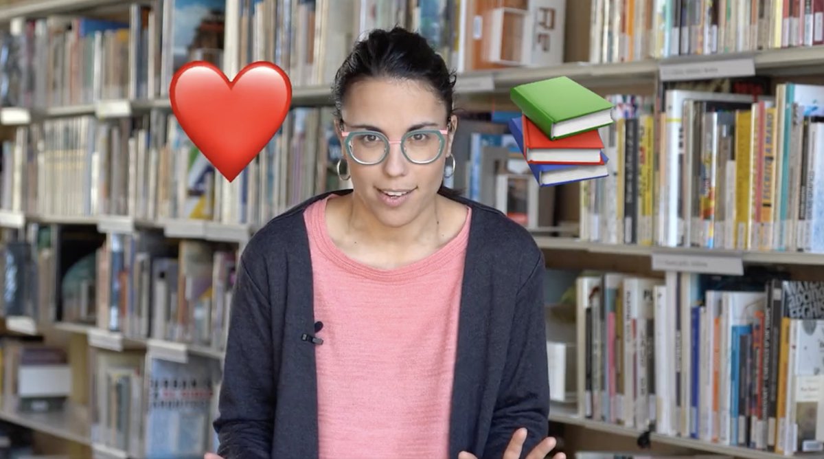 Ara que s'està parlant tant de lectura i vacances, és un magnífic moment per recordar els vídeo-consells que la <a href="/martaroigpages/">Marta Roig Pagès</a> va gravar pel <a href="/SomSX3/">SX3</a>!

Una sèrie d'orientacions per acompanyar a nens i nenes en la lectura.

Ens ajudeu a fer-ne difusió? 🔄

ibbycat.cat/programes/fami…