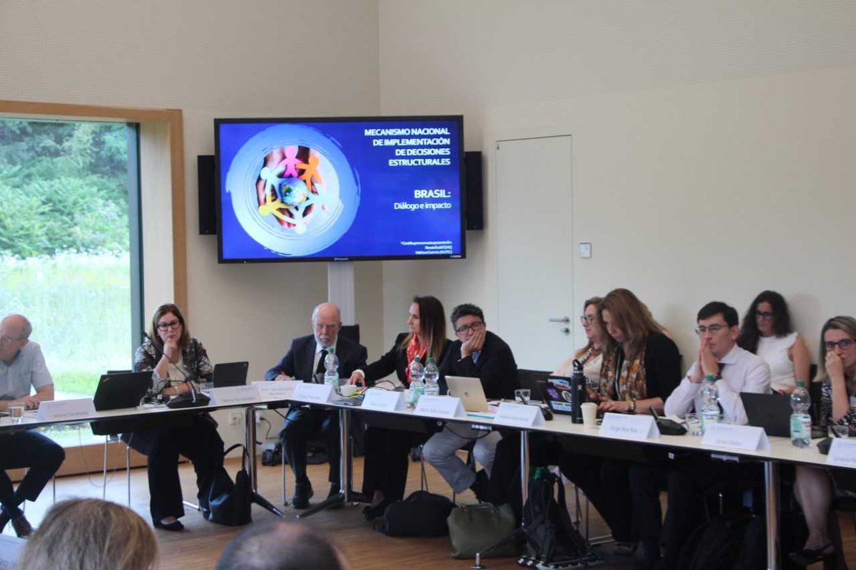 MPILheidelberg's tweet image. ¡Una mañana llena de insights! Hoy, en el Panel 5, exploramos la @CorteIDH con Wayne Sandholtz, Viviana Krsticevic y Patricia Perrone. Luego, en el Panel 6, Juana María Ibañez e @NachoPerotti presentaron fascinantes tesis doctorales sobre #ICCAL, comentadas por @bindertini13.