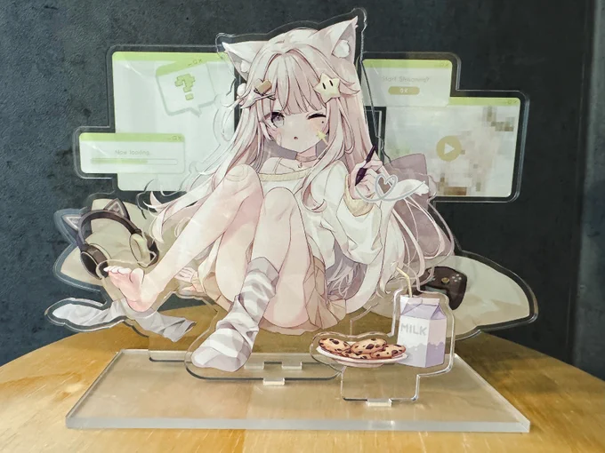 Vほし3周年グッズのアクリルグッズサンプル!どちらも印刷きれいでいい感じです明日締切なのでよろしくおねがいします～～～! 