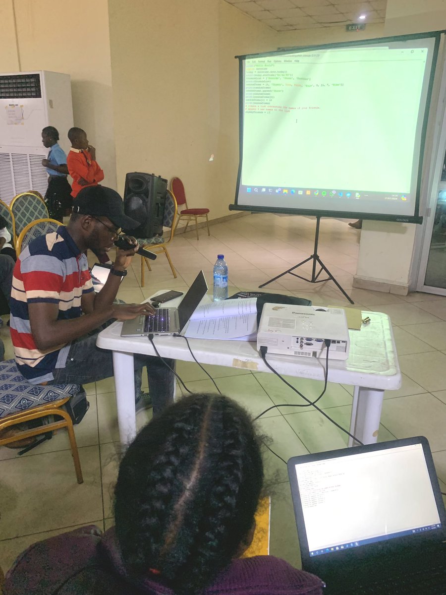 CodegarageA's tweet image. Day 3 update!

Our students and their tutors are at it again today and getting it!😊

Weldone Oyo State Students👏🏽
Weldone Adetayo Adetokun 👏🏽
Weldone Chimdiebere Ugah 👏🏽
Weldone Kolade Ononogbo  👏🏽 

#CodeGarageAfrica #1000LinesofCode #OyoState #386konsult #ZeehAfrica #Students