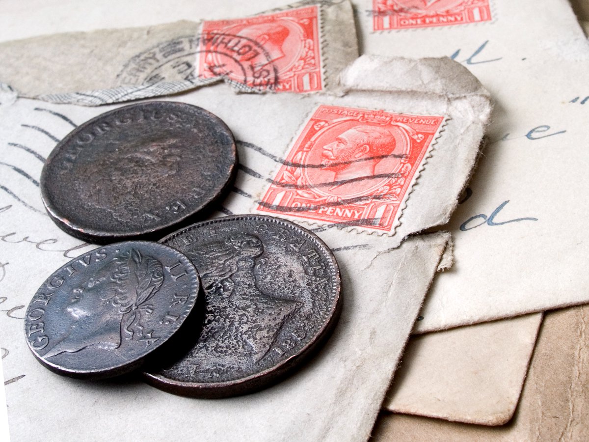 SmithsCoins's tweet photo. Want to learn more about coin grading? Our staff at Smith's Coins can explain the different grades and how they affect the value of a coin. Call us at (765) 446-9535 to learn more. #CoinGrading #ValueDetermination #SmithsCoins https://t.co/iO791pYxfp