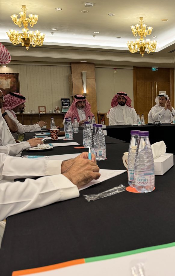 تشرفت اليوم بتلقي دعوة من هيئة تنظيم الاعلام لحضور ورشة عمل بعنوان "تنظيم البودكاست" ، وذلك لما نجحنا بتقديمه في #بودكاست_شمعدان ، الهيئة ستنظم مجال التدوين الصوتي بشكل رائع ونشكر لهم جهودهم مع خالص تمنياتنا للجميع بالتوفيق.