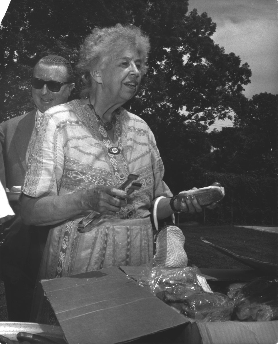 FDR Library tweet media