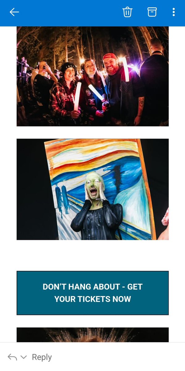 PhoebeOnTV's tweet photo. I made it to the official @2000trees email!
Guess you could say I’m kind of a big deal now… 😌☺️
#sofamous https://t.co/Ez7IyQVBSU