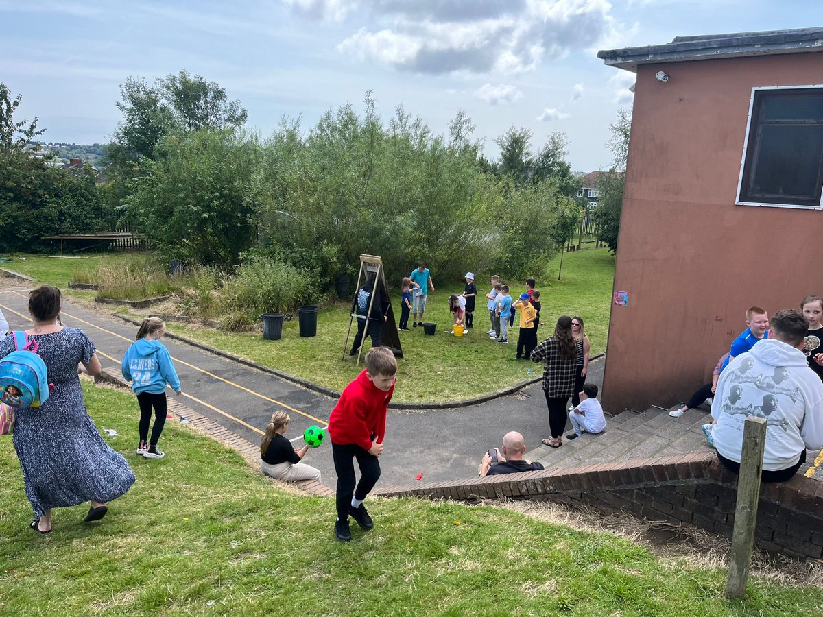 ClwydPrimary's tweet photo. An excellent turn out for our carnival game fete this year. https://t.co/NnalIgvHmO