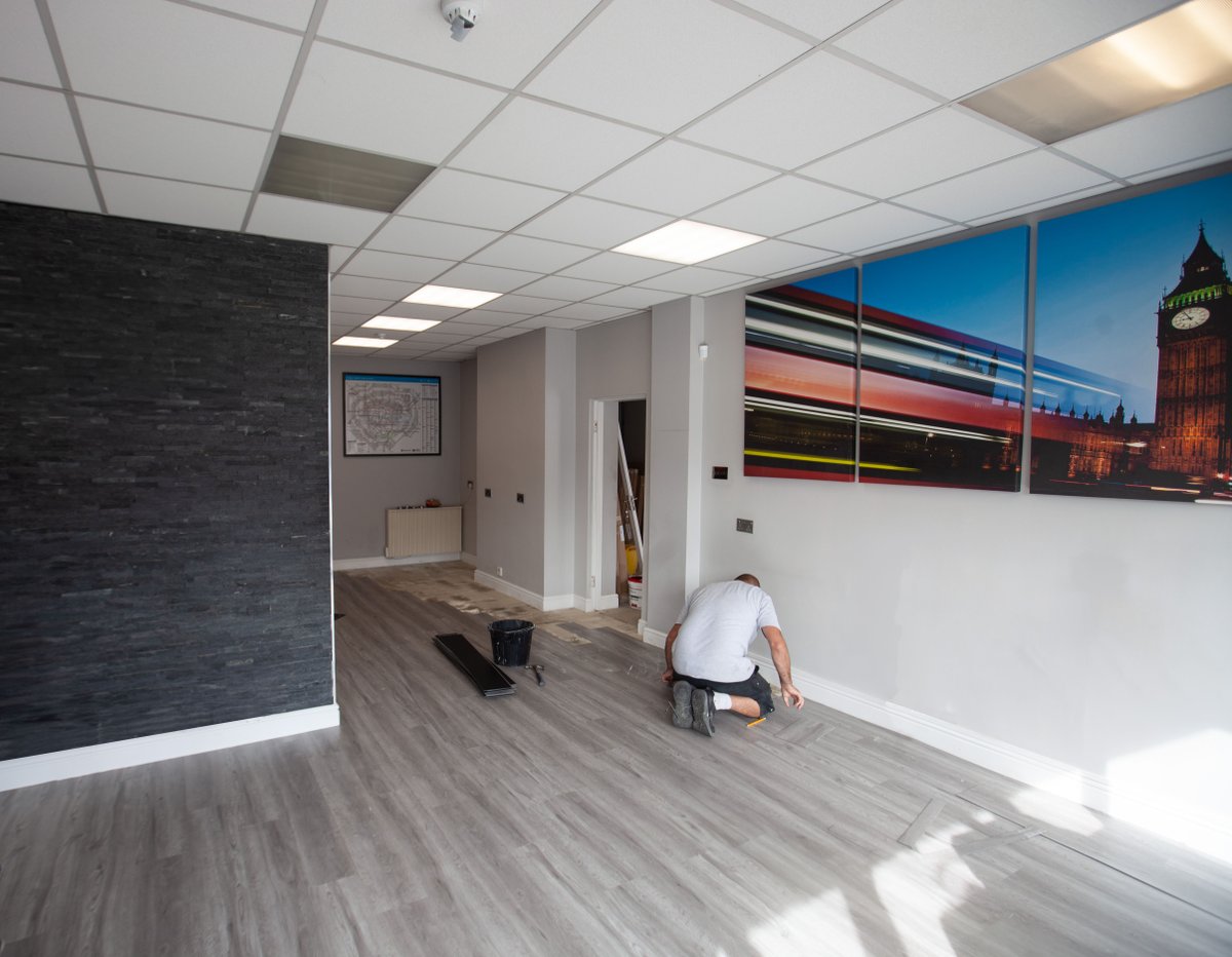 IntSolCon's tweet image. One project we&apos;ve been working on involved installing durable flooring in an office space, creating a professional and inviting atmosphere. We tailor our solutions to meet your specific needs. 

#intsol #construction #weworkhard #officespace #floors #flooring #atmosphere