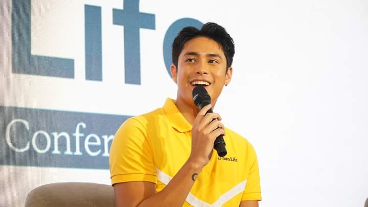 DBelovedSquad's tweet photo. Sun Life brand ambassador Donny Pangilinan joined us recently in Cebu to help launch the Play for Life campaign, where Cebuano clients were able to meet him up close! 💛

📸 Sun Life Philippines ✨ 

#DonnyPangilinan https://t.co/U4XYIdBWaG