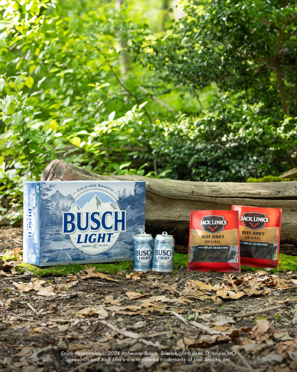 Beef and beer, always good together 🤝 <a href="/JackLinks/">Jack Link's Jerky</a>