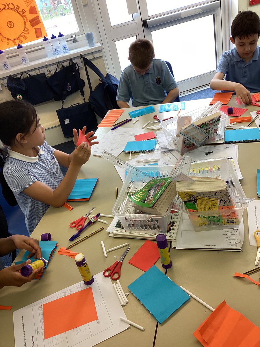 StJosephU's tweet photo. 3S have been exploring ways to strengthen sheet material. We then tested which was the strongest. #SJUDT https://t.co/5iCJVaekie