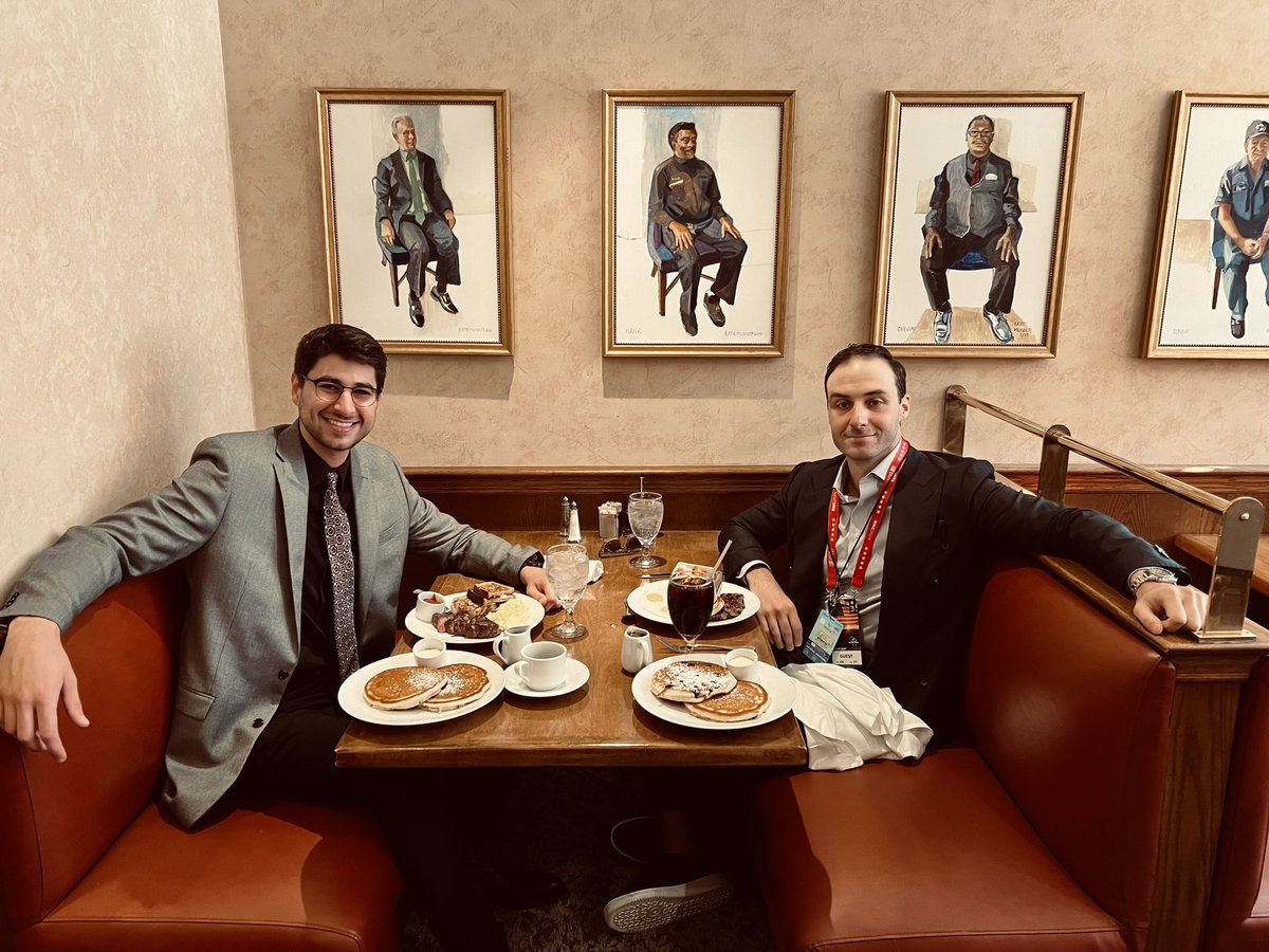 eliano's tweet photo. Just had a great #steakbreakfast (a #steakdinnertour 🥩🍽️ production) with @JackPrescottX in Milwaukee.
He wins the award for tallest retail investor I’ve met 😂 https://t.co/TUx9bVkKIf