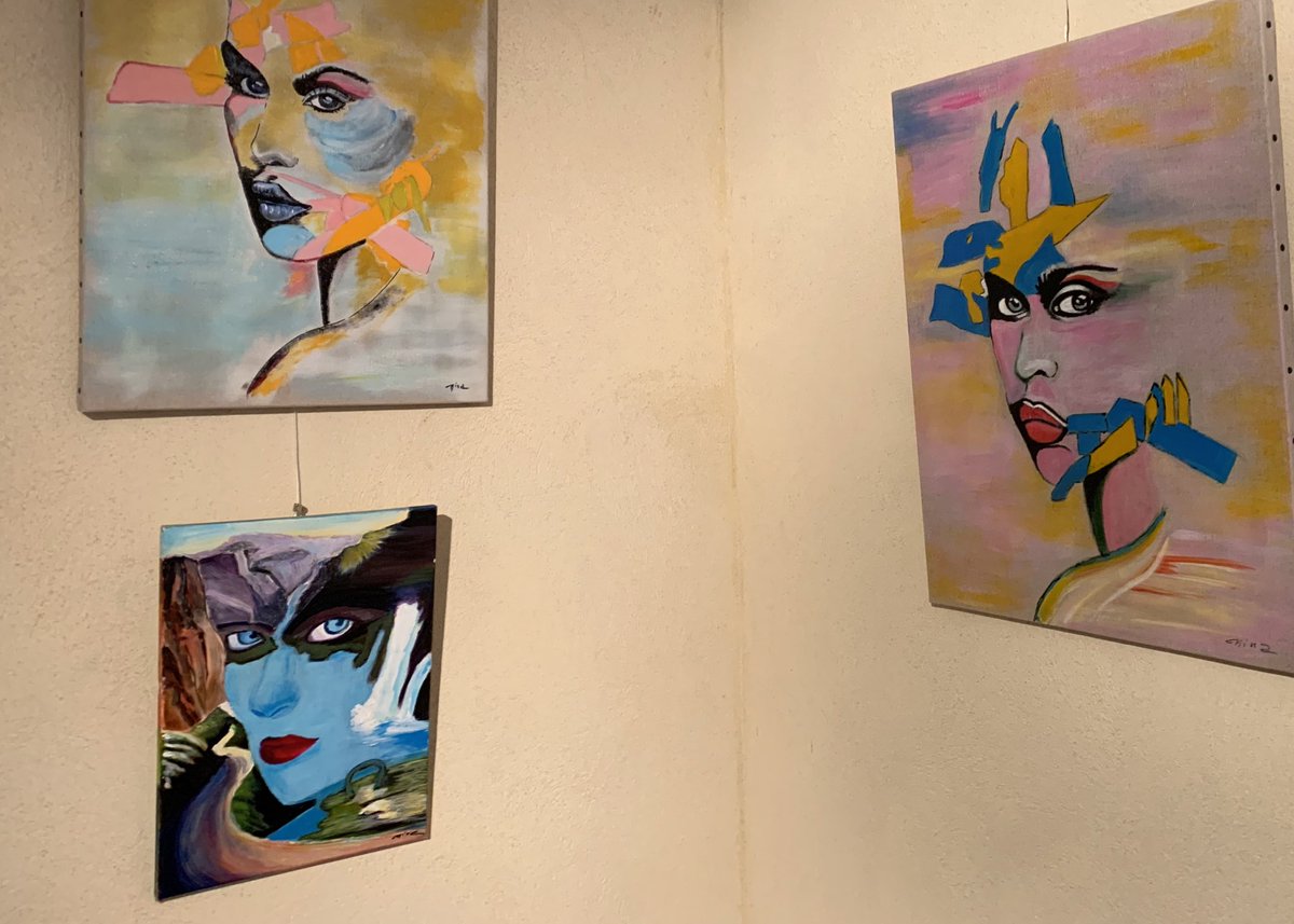 JMCambaceres's tweet photo. Accrochage dans show-room #masMathieu (#Gard) de tableaux de l’artiste peintre autodidacte #Nina. De son vrai nom #JanykChassang, résidant à #Beauvoisin, elle a déjà réalisé une trentaine d’expositions. Vernissage le 27 pour «Rencontres d’été» traditionnelles des @AmisMasMathieu. https://t.co/V4oAjm2gJQ