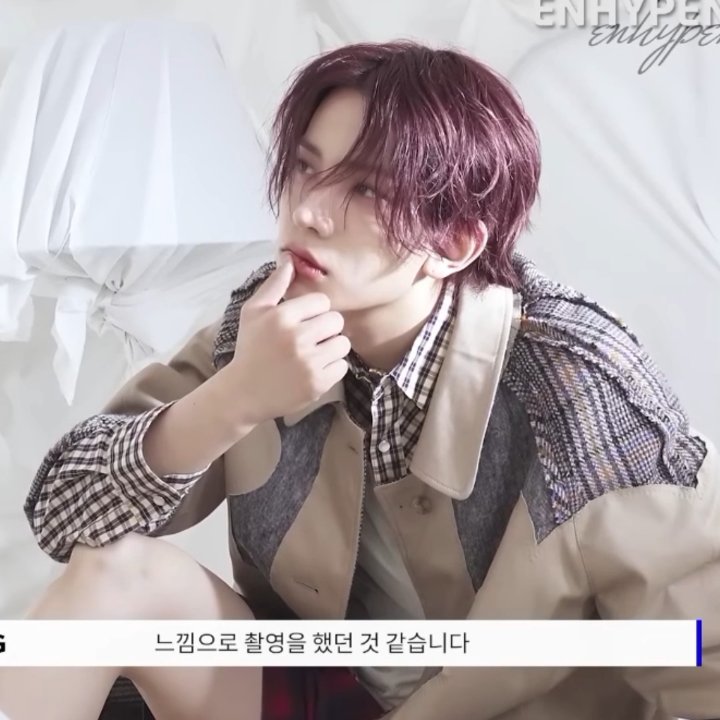 ihs_heeseung's tweet photo. drop these heeseung photos now?!!?! https://t.co/e306MENczT