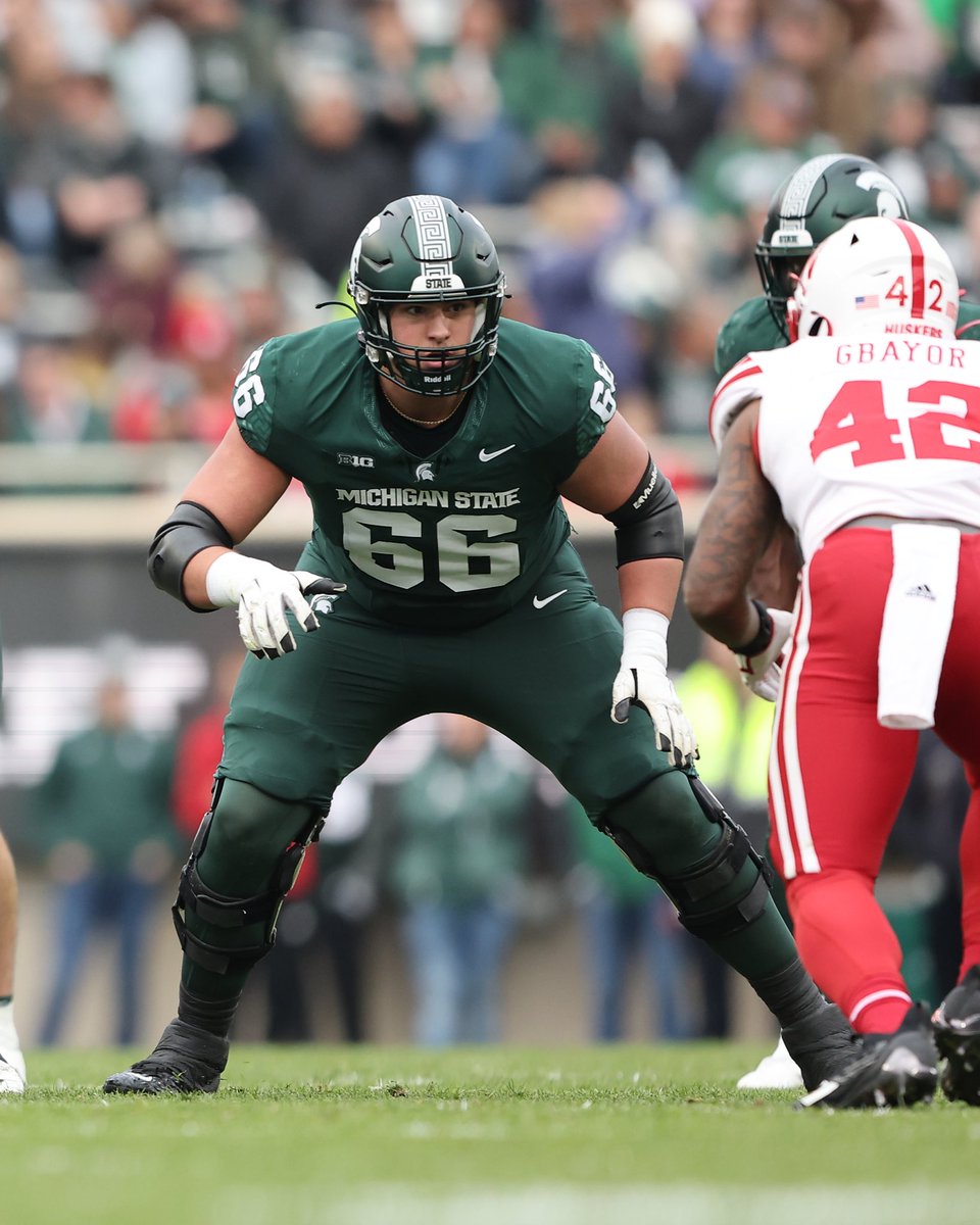 happy birthday <a href="/Ashton_Lepo/">Ashton Lepo</a> 🎂