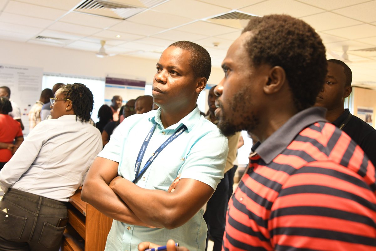 KEMRI_Wellcome's tweet photo. We had an exciting Staff Open Day today! This provided an opportunity for our staff, especially the non-researchers to learn more about research across the programme through poster exhibitions showcasing incredible work across departments. This empowered a more informed team. https://t.co/N0RWRdNYlG