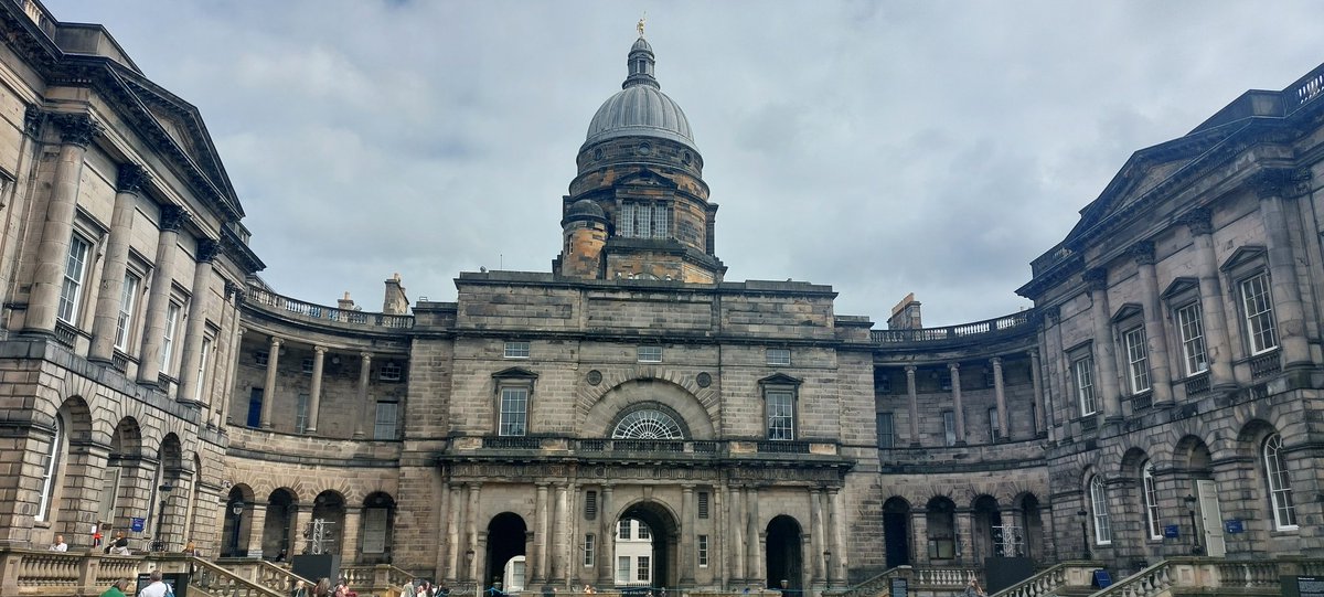 anaalonsofernan's tweet photo. Gracias a la organización del Congreso ASELE
@asele2024ed
en la maravillosa ciudad de Edimburgo
#CongresoASELE
#ASELE
#EDINBURGH https://t.co/J8LijdsaGI