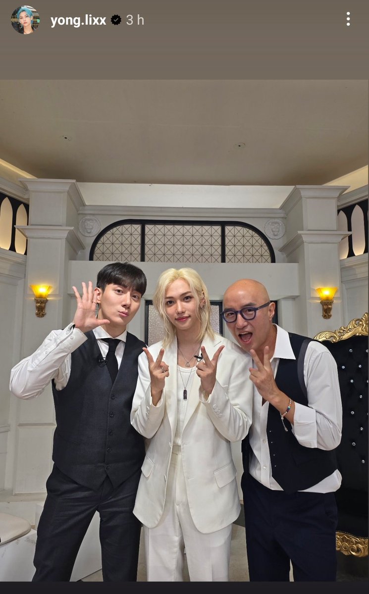 StationStay_Mx's tweet photo. 📸 ◇ #InstaSKZPost ◇ @/yong.lixx ◇ #Felix [170724]

Storie: ❝ #hongseokcheonsjewelbox #thankyou #angang ❞

 ≈ 
@Stray_Kids #StrayKids #스트레이키즈 https://t.co/DaZRMq9bMG