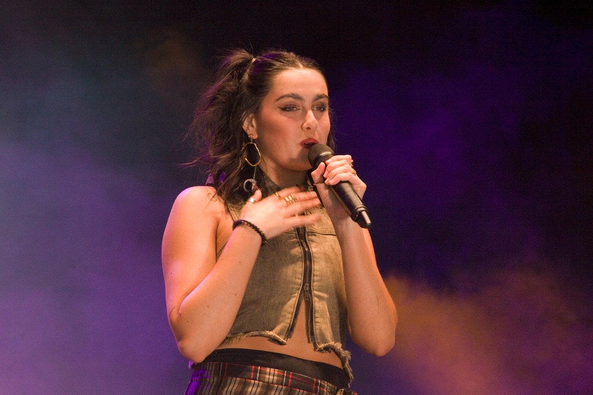 Los40's tweet photo. 😎Así de BRUTAL fue #LOS40SummerLive en Torre del Mar 🌊 🎶 Lo pasamos INCREÍBLE con todxs lxs ARTISTAS y con VOSOTRXS 🤩 

👀 Nuestra GIRA de VERANO continúa, ¿en qué CIUDAD te vemos?
📸 Inma Román https://t.co/ruwan1mnMd