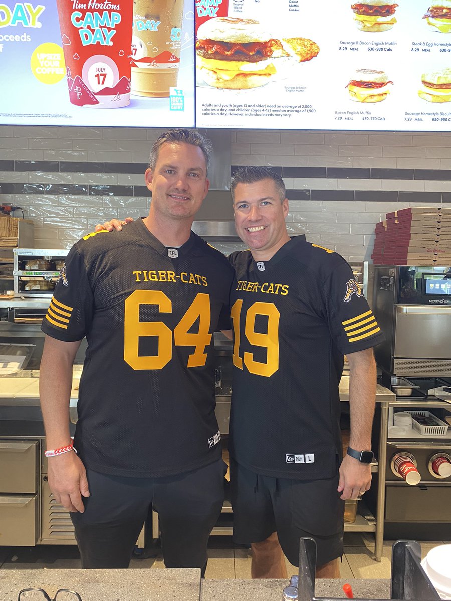 Ticats's tweet photo. HAPPY CAMP DAY EVERYONE!! ⛺️🐯

#TheHammer | @TimHortons | @TimsCamps https://t.co/9FPdUd0QHu