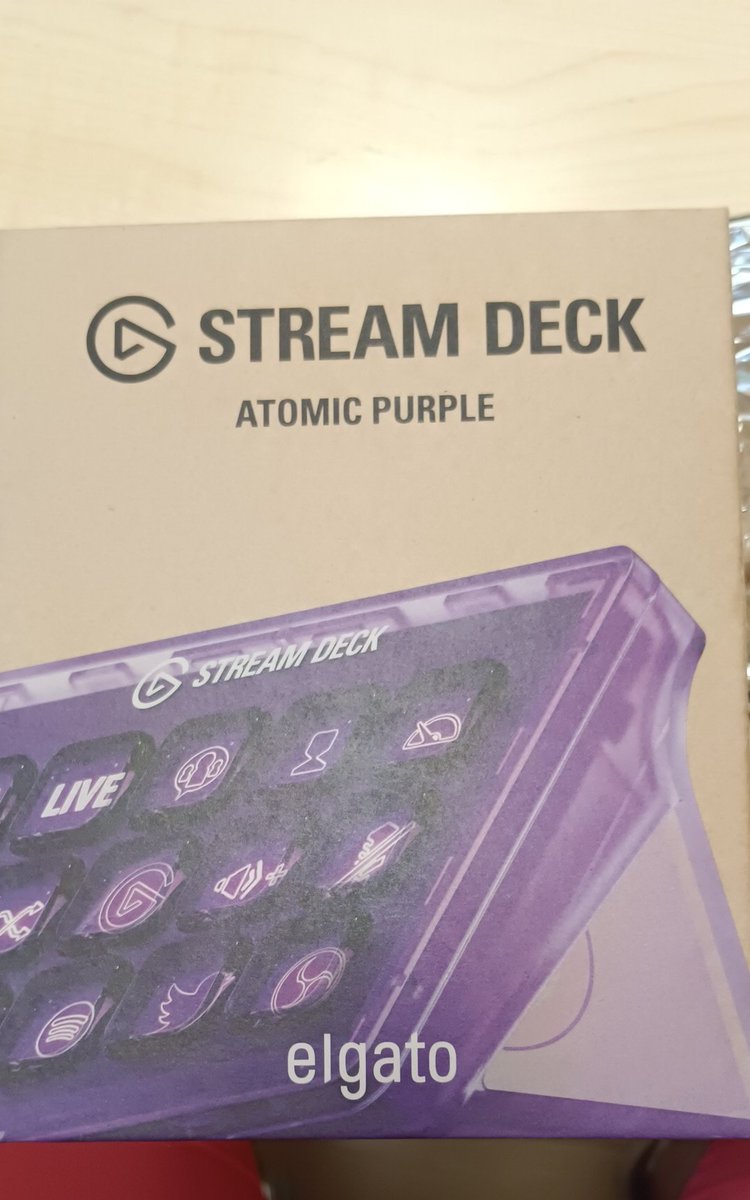 Ein grosses Danke geht an <a href="/SlethZockt/">Marcus (Sleth)</a> für den friendly Reminder dass <a href="/elgatoDE/">Elgato DE</a> Prime Day Angebote hat. Habe natürlich zugeschlagen 😁