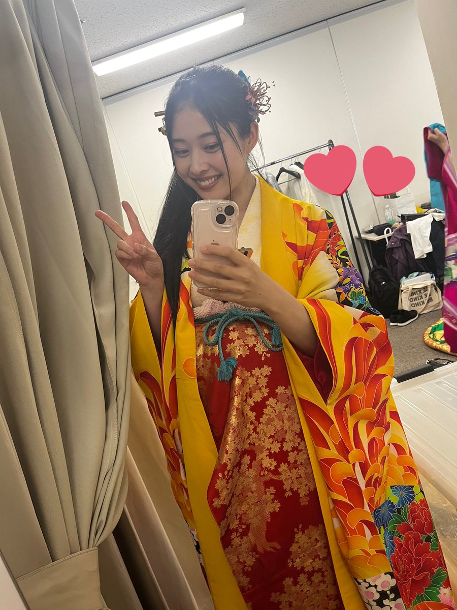 akibanami's tweet photo. #MIBURO2024
ご来場いただいた皆様ありがとうございました😭✨

演者スタッフ、何よりお客さんと作りあげた舞台芸術の熱量や美しさ、その余韻が今も体内をかけめぐっていて、家事がすすまない笑。

また舞台やりたい。
またみんなとあの空間で再会したい！！！

市駒役　秋葉七海 https://t.co/lOvKy0qbph
