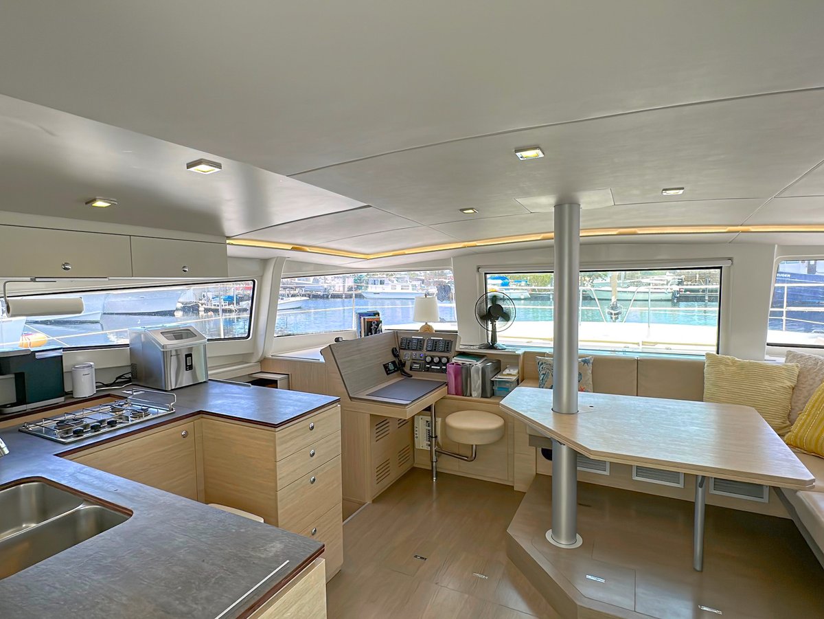 JustCatamarans's tweet image. HUGE $60,000 PRICE REDUCTION ON “SERENITY,”  the 2017 Bali 4.5 3-Cabin located in Ft. Lauderdale, FL
NOW $399,999!
SERENITY is available for showings by appointment.
justcatamarans.net/catamaran.../b…
#Bali45 #Catamaran #balicatamaran #multihull #PriceReduction #FtLauderdale #JustCatamaran