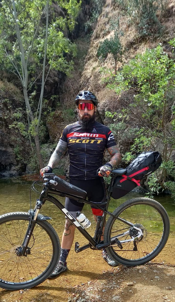 fuerzadelacalle's tweet image. 💪🏻🧔🏻🏁 Ruta MTB de Verano ⚙
📍 Talca ➡️ La Piuchena🏁
📈 Distancia- 56Km
📉 Duración- 2.20'
#mtb #rutamtb #ciclismo #cliclista #rutaenbicicleta #barbudo #cletero #regiondelmaule #talca #esterolapiuchena #chile #rutalapiuchena #cycling #tatuado #plazadearmaslontue #lapiuchena