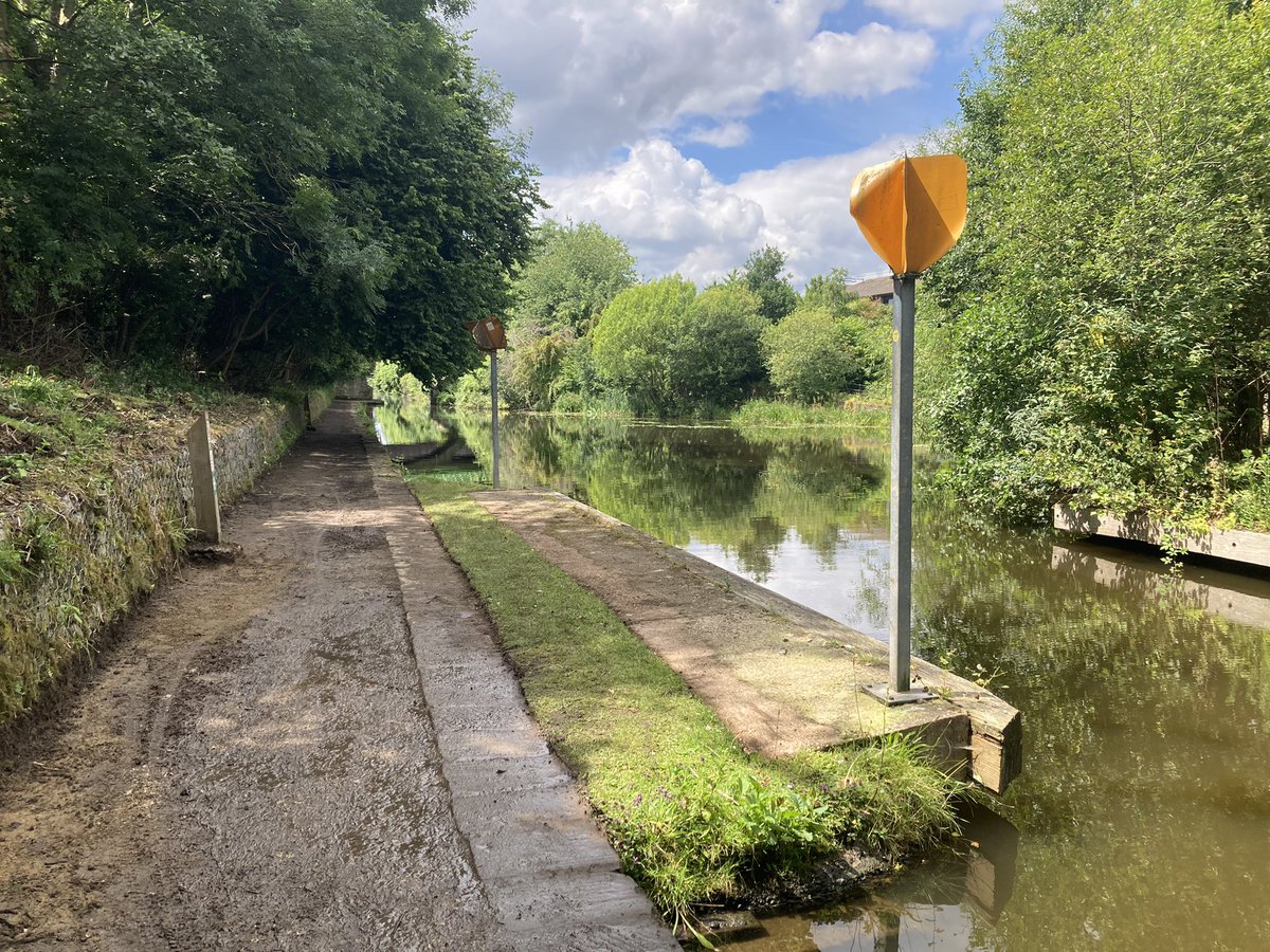 theblueloop's tweet photo. Despite an early technical hitch (all sorted) and a few hands short (all holidaying) our @CRTYorkshireNE session at Chippingham Basin (twixt Shirland Ln & Attercliffe Rail bridge) on t’shady side o’ t’cut was LUSH! 😎👌
@riverlution_rsc @theoutdoorcity @RiverStewards #sheffieldis https://t.co/dQkd64hs9a