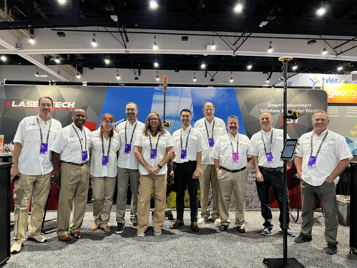 LaserTechInc_'s tweet image. Sharing some sights from Day 1 of @EsriUC expo sessions 📸

Another great day with the mappiest people on earth gets underway soon!

🌎 San Diego, CA
📍Booth 2029

#EsriUserConference #EsriUC #EsriUC2024
