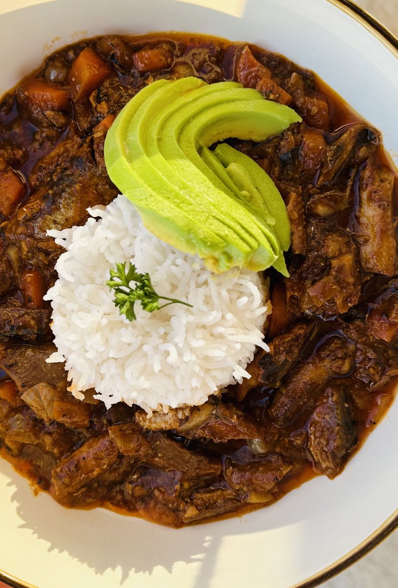 SparklinBeee's tweet image. One of my faves… Basmati Rice with Luckystar Pilchards &amp;amp; Avocado #Linner #LazyMeals #CookingWithSparklinBee👩🏽‍🍳