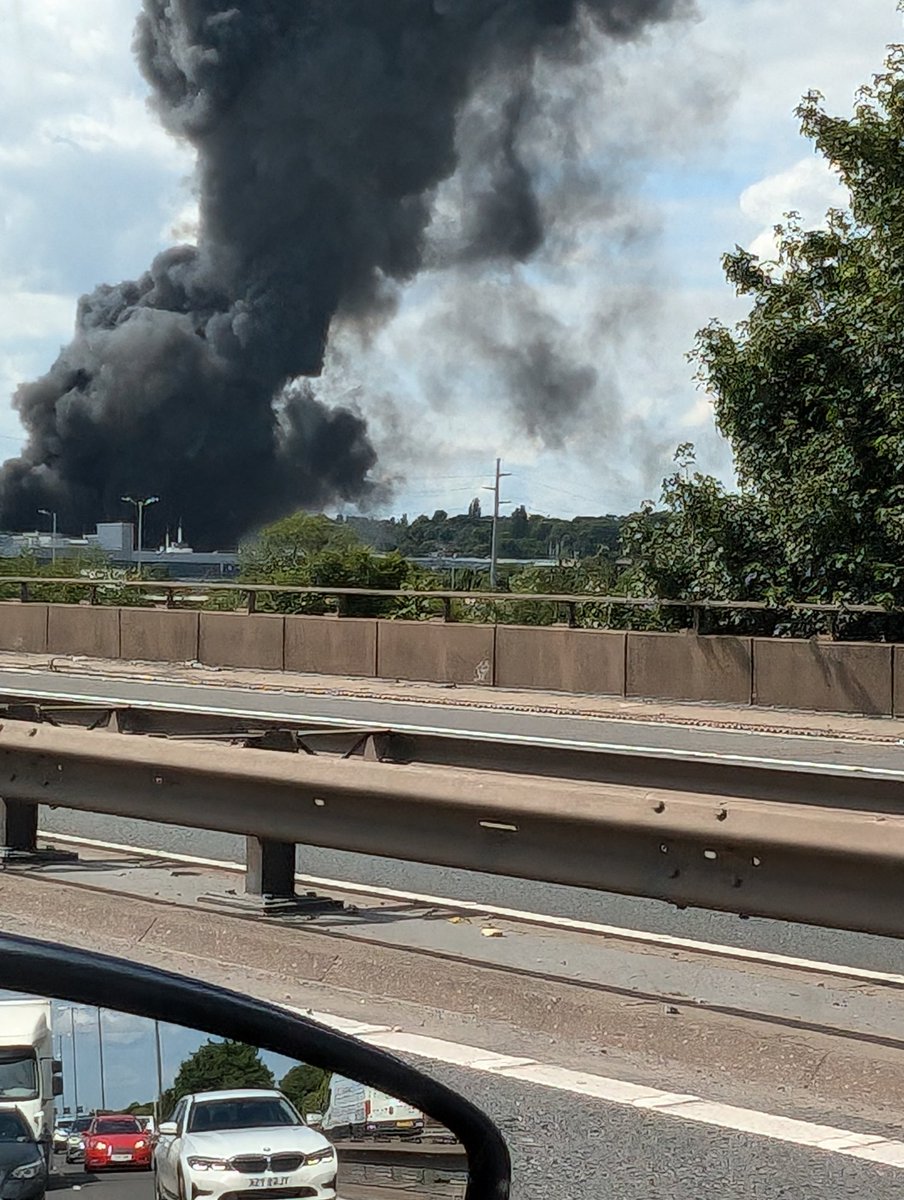 Dave T🏴󠁧󠁢󠁥󠁮󠁧󠁿🇬🇧𓅪 tweet media