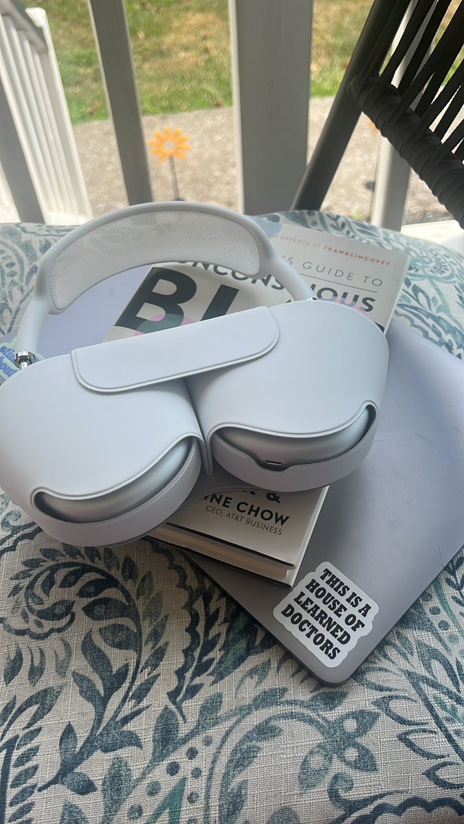 Caitlin, Ed.D. tweet media