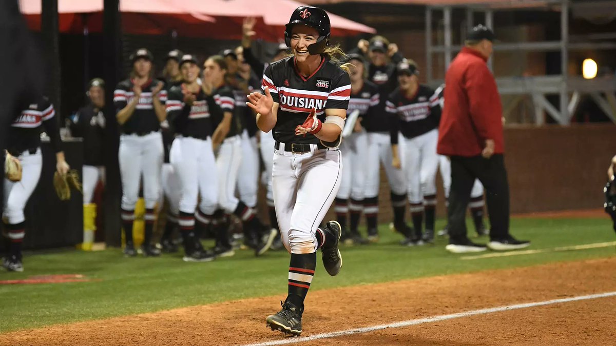 justfactsmaam's tweet photo. Ragin Cajuns IF Alexa Langeliers has entered the transfer portal.

A three-time All-Sun Belt honoree, Langeliers owns a career .306 batting average, with 35 home runs, 126 RBIs, 21 stolen bases, and 110 runs scored. https://t.co/XudVkEvUrm