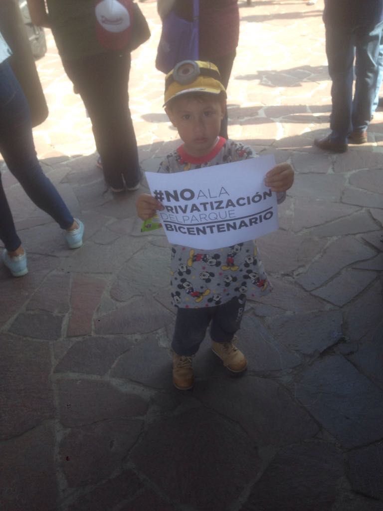 ricdunas's tweet photo. @jenarovillamil @LuisaAlcalde Pues si, así está en la Constitución y hay que respetar la Ley.
Ahora, atendiendo la Ley que está en el libro llamado CPEUM ¿podemos “leer” lo relativo a la entrega ilegal e inmoral de Parque Ecológico Bicentenario?
#RecuperaTuParque Sr Pdte @lopezobrador_ solicito audiencia https://t.co/q2p0uZFzJY