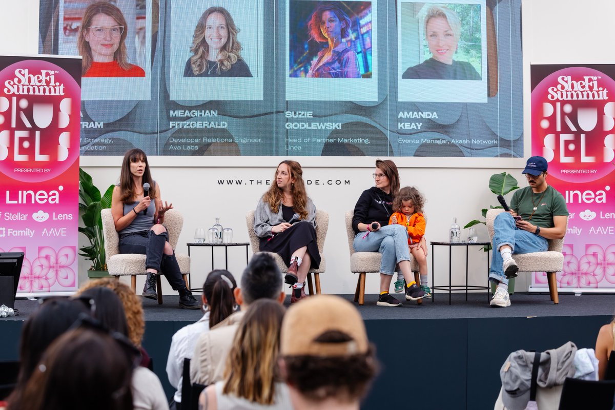 maggielove_'s tweet photo. Seeing professionals communicate on a panel with nothing but respect and love for each other is truly one of the most beautiful experiences you can have at a conference - especially a crypto one.

When we set aside our scarcity mindset and operate from a place of community and shared experience, we make the world a better place.

SheFi Summit proves that you don't need to step on others to achieve success, no matter what business you're in. We can have each other's backs and root for one another, indulging in people's wins instead of resenting them.

Imagine how full your cup would be if each woman's success felt like your own.

Every conversation I had with the wonderful women who attended on Sunday was incredibly positive.

With this group, I'm confident that the future of crypto is in good hands. ❤️
