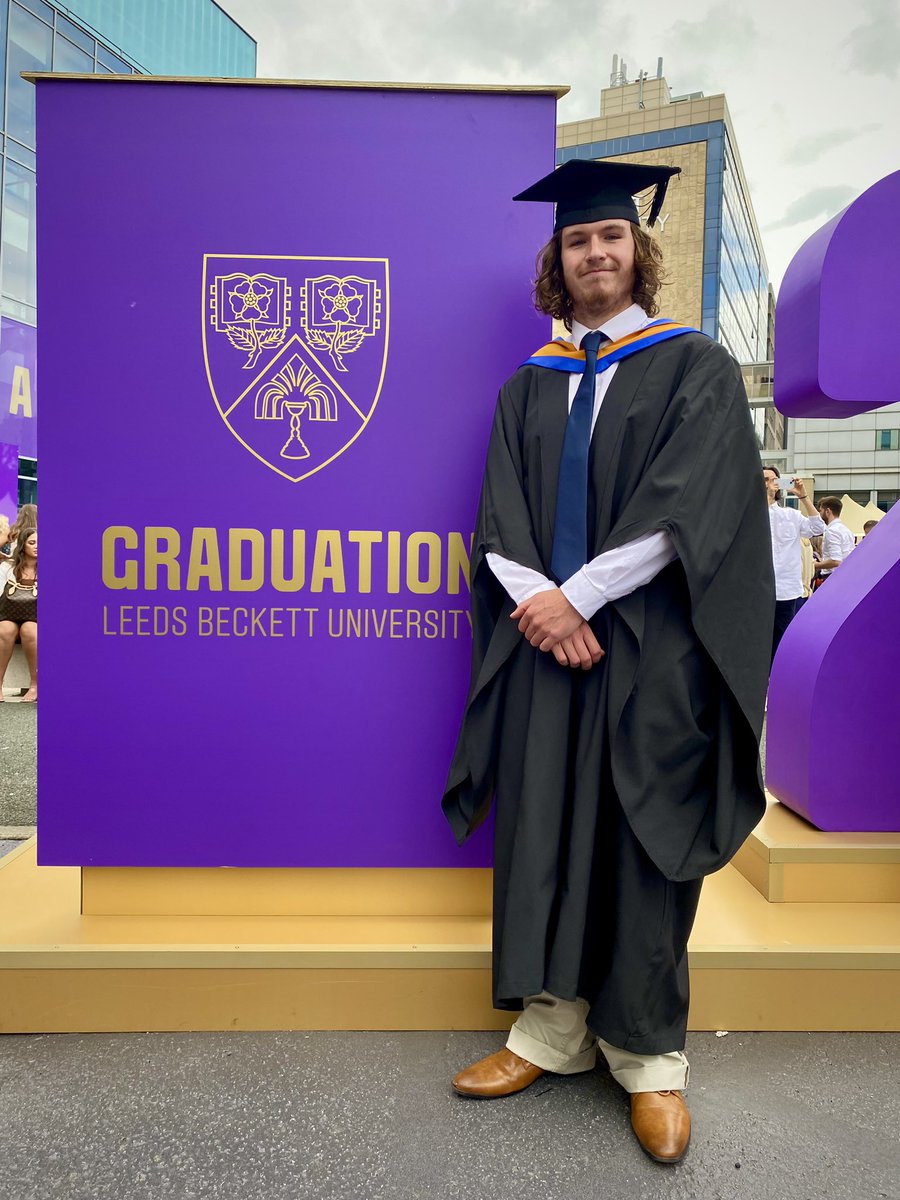 Nice one Tom!
#proudparents
#LeedsBeckettGrads